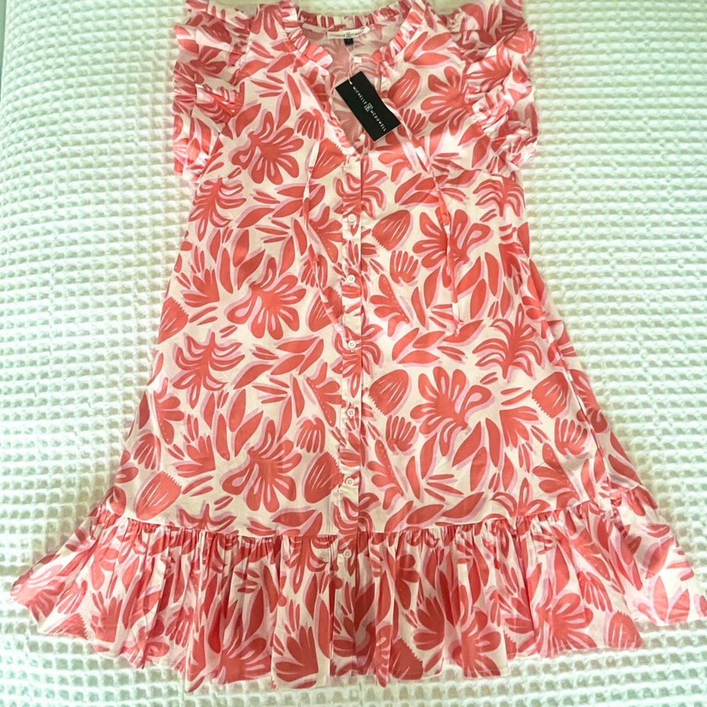 Coral Ruffled Mini Dress with Flutter Sleeves for Casual Wear